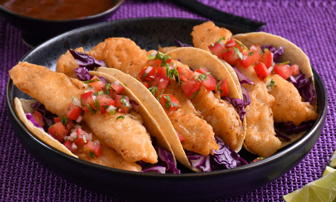 Tacos de fajitas de pescado baja Regal Springs